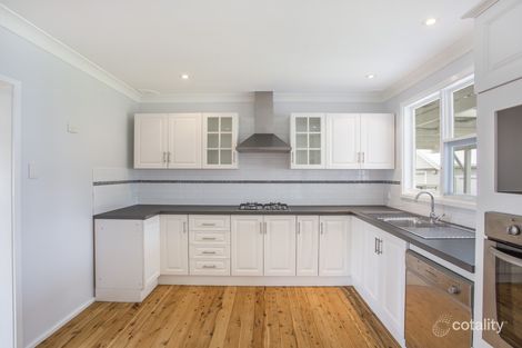 Property photo of 30 South Pacific Crescent Ulladulla NSW 2539