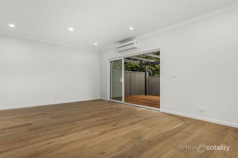 Property photo of 2/21 Hillside Grove Airport West VIC 3042
