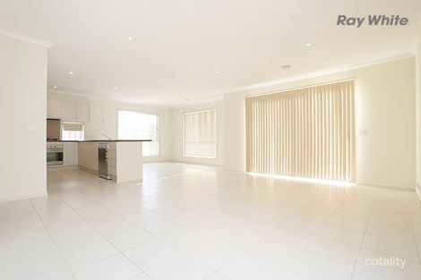 Property photo of 46 Hamish Drive Tarneit VIC 3029