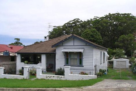 Property photo of 24 High Street Thirroul NSW 2515