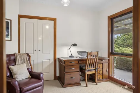 Property photo of 47 Melbourne Road Gisborne VIC 3437