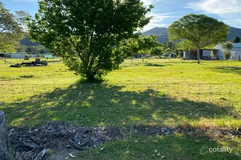 Property photo of 41 Duncan Street Woolomin NSW 2340