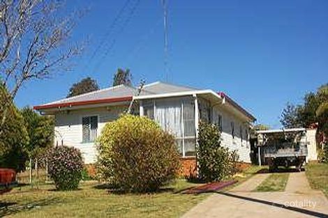 8 Avondale St, Newtown, QLD 4350