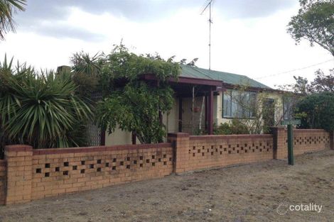 9 Garibaldi St, Hillgrove, NSW 2350