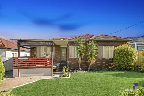 Property photo of 11 O'Donnell Avenue Greenacre NSW 2190