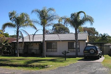 10 Spencer Rd, Mannering Park, NSW 2259