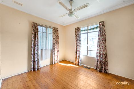 Property photo of 12 Amaroo Street Chadstone VIC 3148