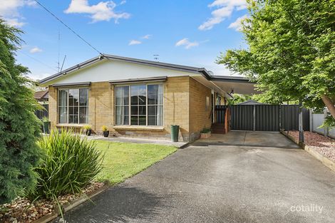 Property photo of 19 Batson Crescent Elliminyt VIC 3250