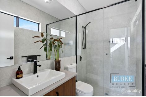 Property photo of 3/16 Peppering Way Westminster WA 6061
