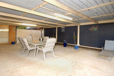 Property photo of 71 Baggott Drive Hoppers Crossing VIC 3029