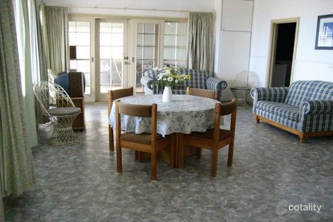 Property photo of 16 Davey Road Rogues Point SA 5571