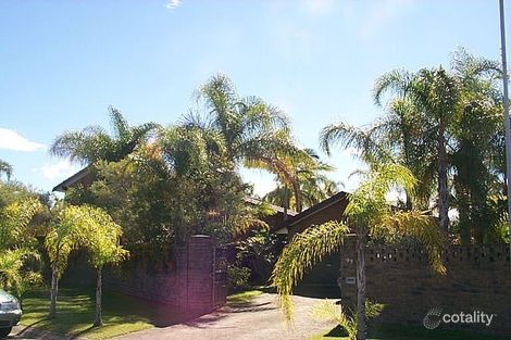 Property photo of 95 Hooker Boulevard Broadbeach Waters QLD 4218