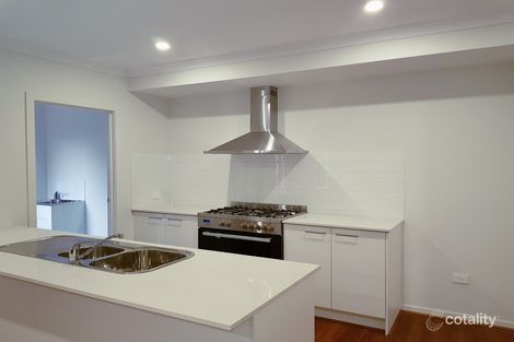 Property photo of 9 Tradition Road Craigieburn VIC 3064