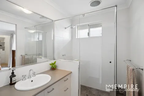 Property photo of 17A Howson Street Hilton WA 6163