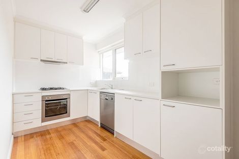 2/14 Sydney St, Murrumbeena, VIC 3163