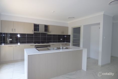 4b Rodwell Rd, Oran Park, NSW 2570