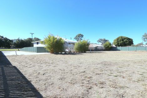 49 Dundas St, Emerald, QLD 4720