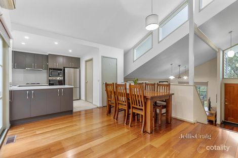 Property photo of 1/36 Kirwana Grove Montmorency VIC 3094