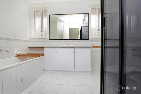 Property photo of 35 Alexandra Avenue Hoppers Crossing VIC 3029
