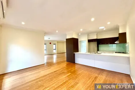 Property photo of 92 Meridian Circuit Berwick VIC 3806
