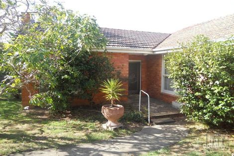 Property photo of 1 Hill Road Balwyn North VIC 3104