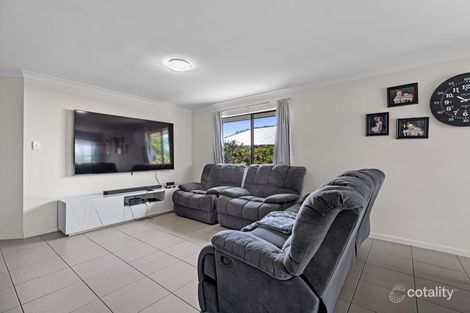 Property photo of 5 Parkview Close Southside QLD 4570