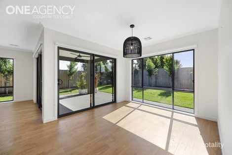 Property photo of 4 Franklin Avenue Warragul VIC 3820