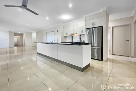 Property photo of 3 Sunshine Court Bowen QLD 4805