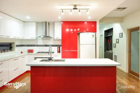 Property photo of 20 Rockwall Drive Craigieburn VIC 3064