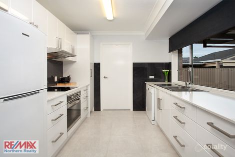 Property photo of 4 Glen Street Bray Park QLD 4500