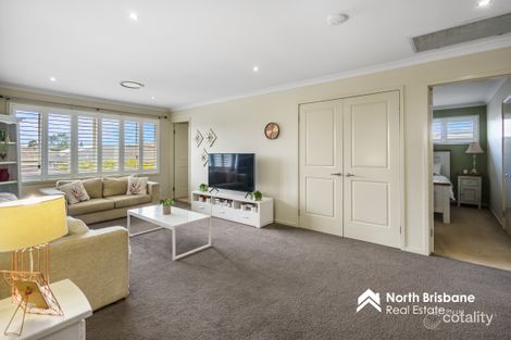 Property photo of 30 Menara Circuit North Lakes QLD 4509