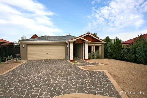 Property photo of 5 Parwan Court Caroline Springs VIC 3023