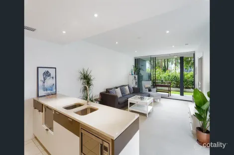 Property photo of 231/10 Pidgeon Close West End QLD 4101