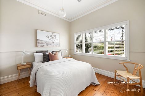 Property photo of 17 Gordon Crescent Kensington VIC 3031