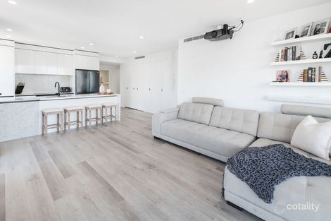 Property photo of 73/18 Chelsea Avenue Broadbeach QLD 4218