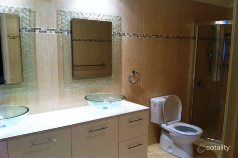 Property photo of 9 Gannon Close Bradbury NSW 2560