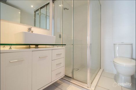 Property photo of 2/161 Marine Parade Southport QLD 4215