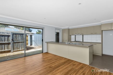Property photo of 1/181 Riversdale Drive Tarneit VIC 3029