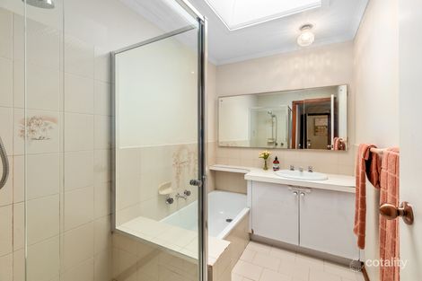 Property photo of 2/294-298 Dorset Road Croydon VIC 3136