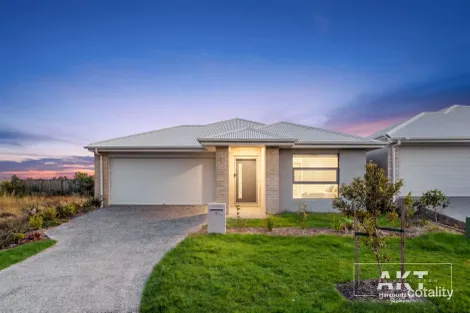 15 Stirling St, Yarrabilba, QLD 4207