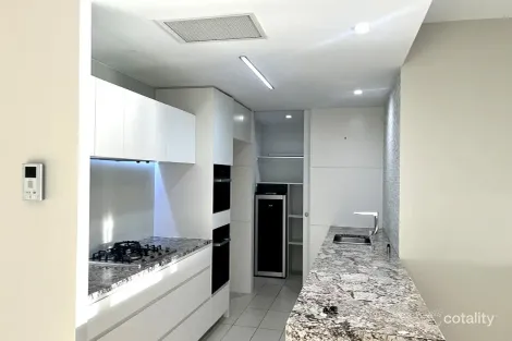 Property photo of 3406/4 Marina Promenade Paradise Point QLD 4216
