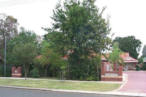 23 Raleigh St, Belmont, WA 6104