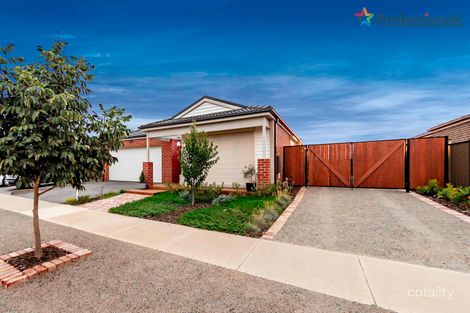 Property photo of 20 Caro Way Fraser Rise VIC 3336