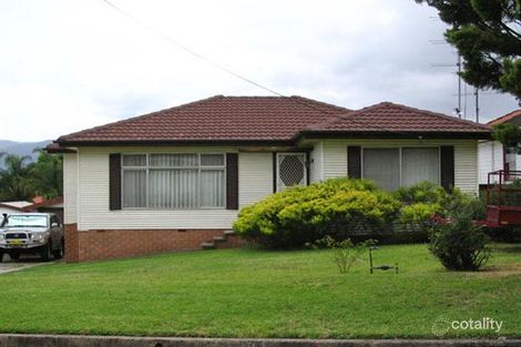 38 Parkside Dr, Dapto, NSW 2530