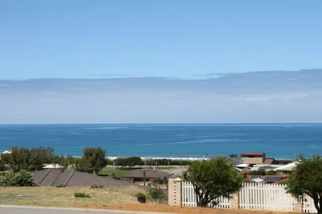 11 Dolphin St, Mount Tarcoola, WA 6530