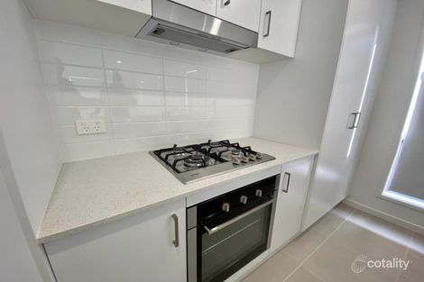 21 Trijena Ave, Mickleham, VIC 3064