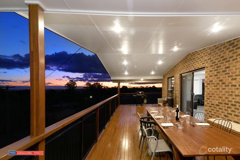 Property photo of 28 Lorrikeet Street Bundamba QLD 4304