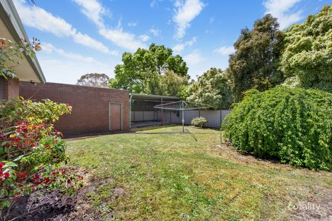 Property photo of 12 Avoca Crescent Alfredton VIC 3350
