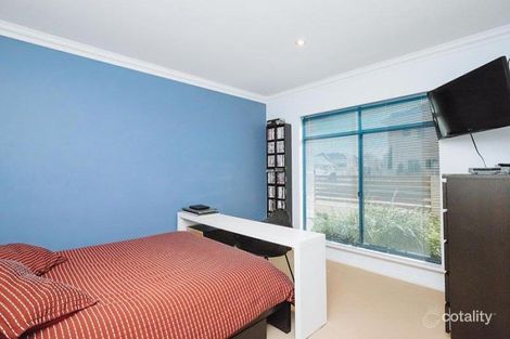 Property photo of 6 Canarias Way Hillarys WA 6025
