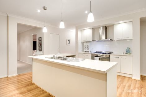 Property photo of 61 Chantenay Parade Cranbourne North VIC 3977